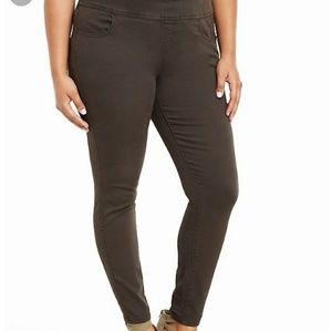 ⭐Torrid⭐ Brand New Lean Jeggings sz 5 (26-30)